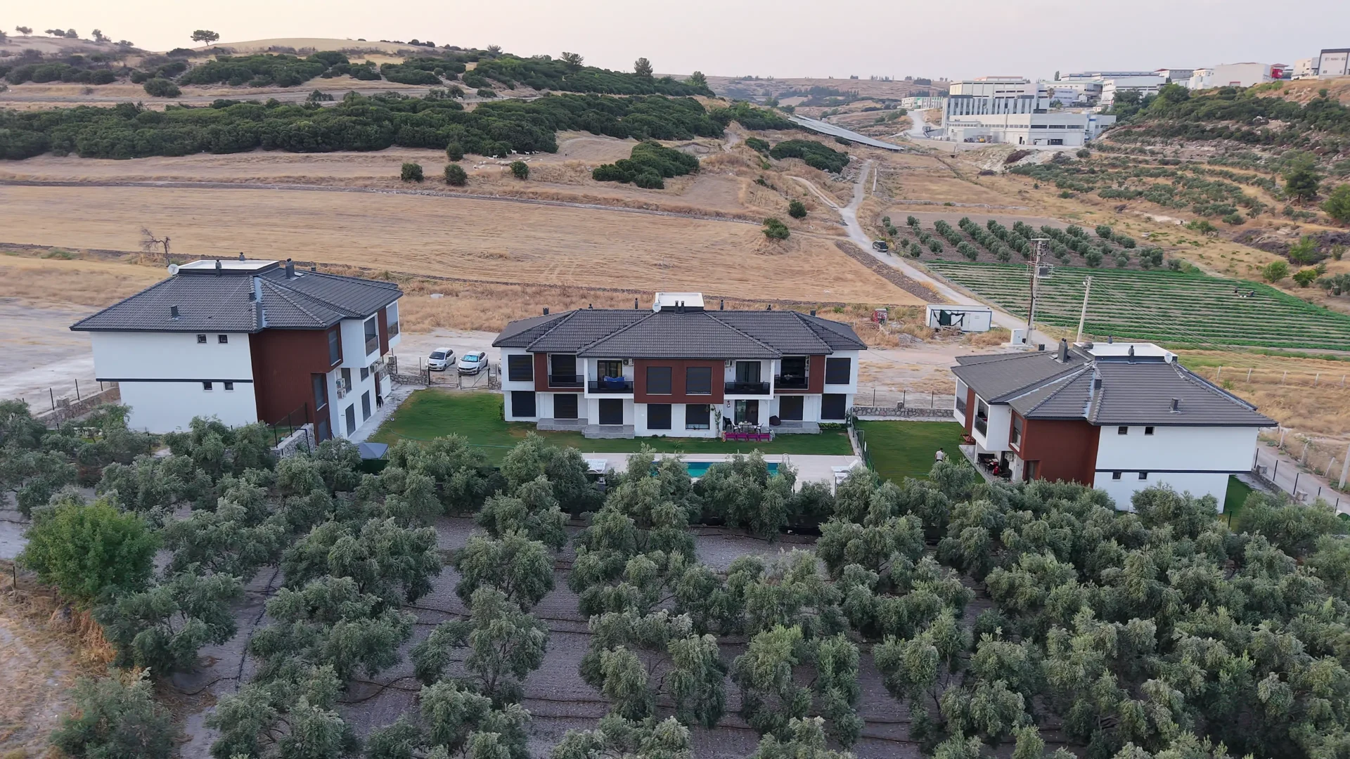 DJI_20250813194705_0049_D.MP4_20250923_121223.960