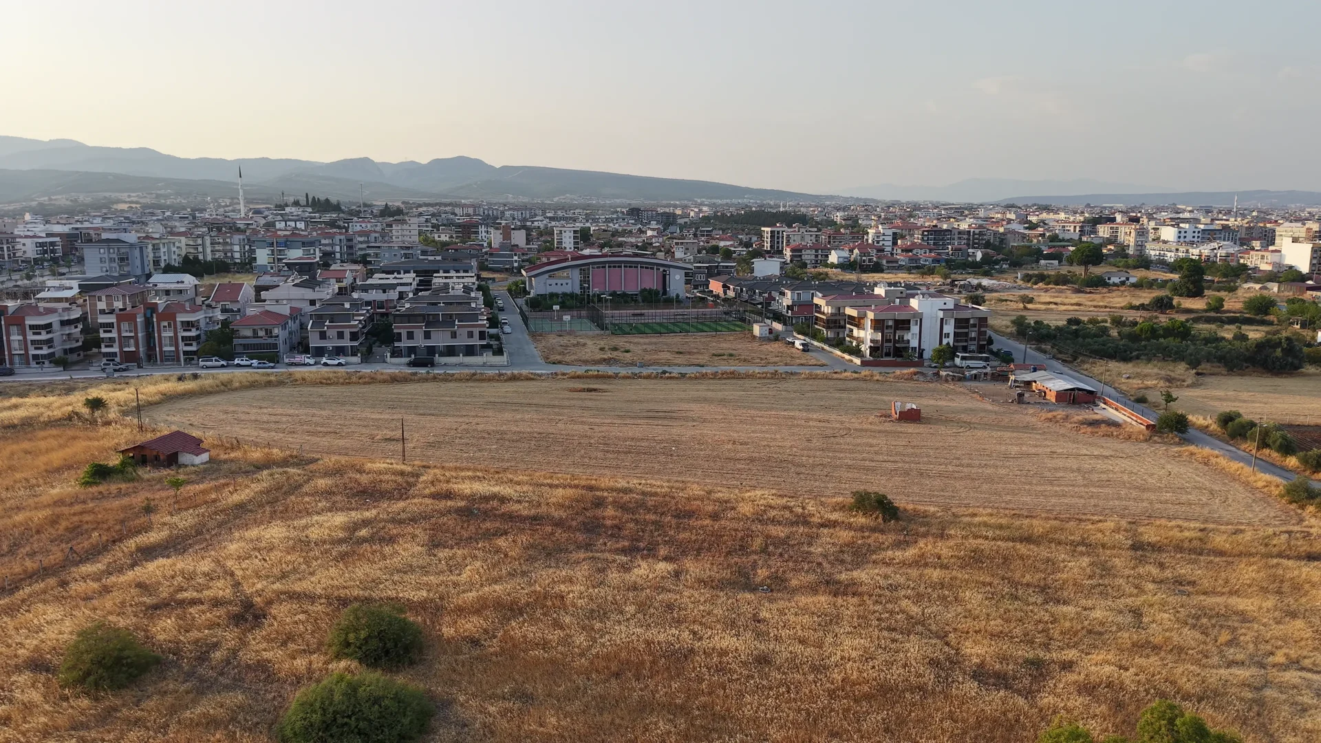 DJI_20250813192300_0046_D.MP4_20250923_120959.689