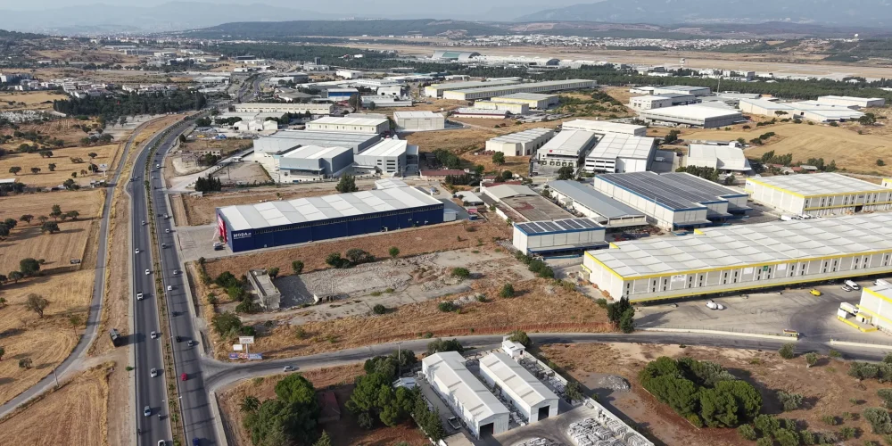 DJI_20250813175419_0037_D.MP4_20250923_120617.953