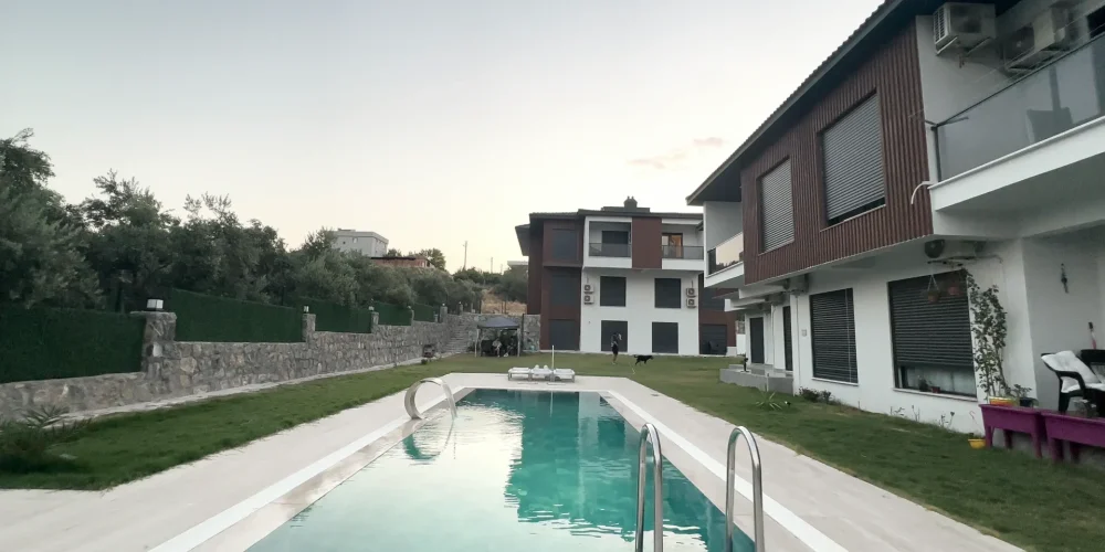 IMG_3901.MOV_20250925_131339.606